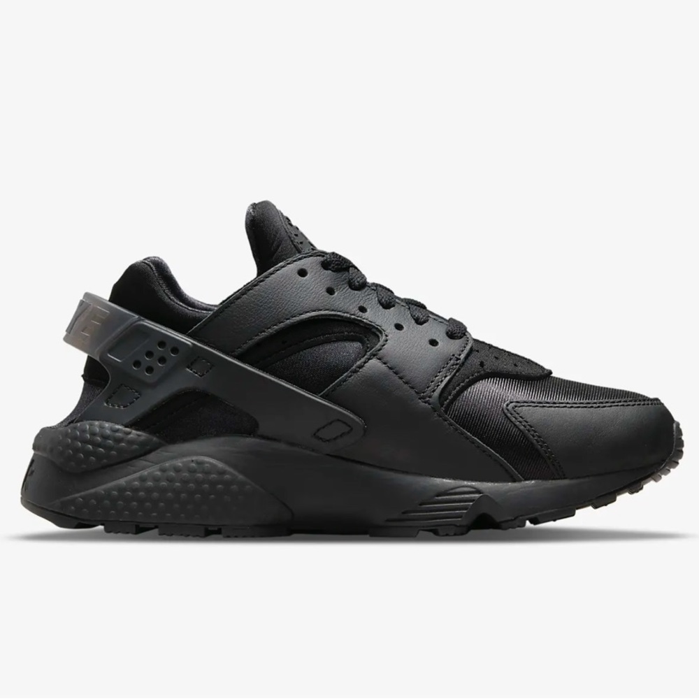 Nike Air Huarache Casual Shoes - Picture 2 of 14
